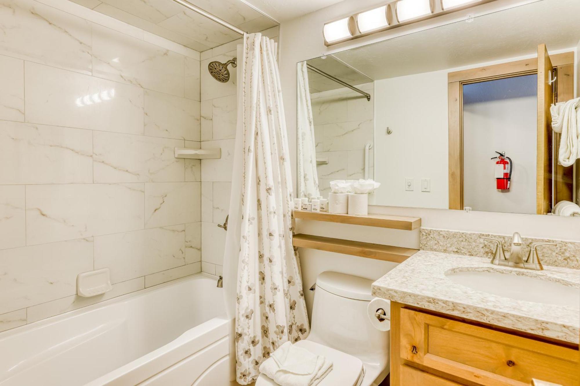 Evergreen Escape Truckee Extérieur photo